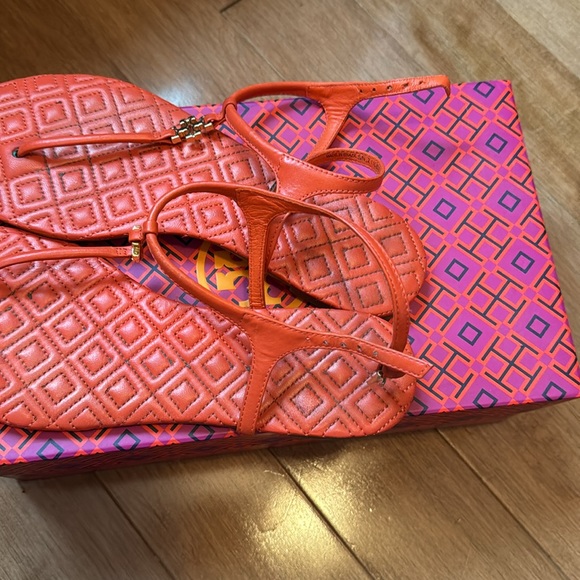 Tory Burch sandals - Picture 4 of 4